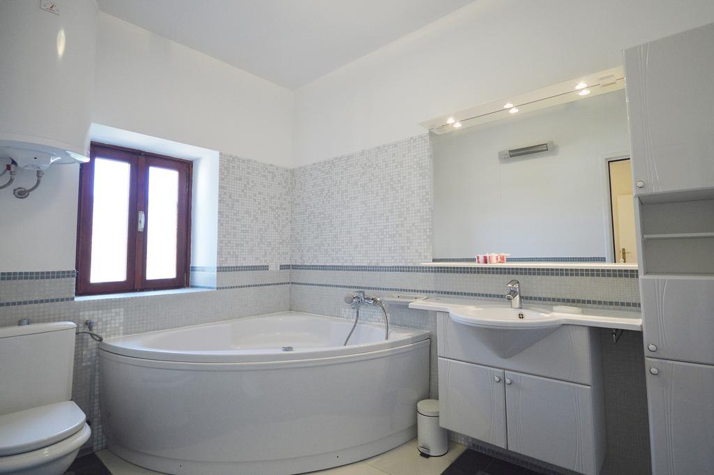 Apartment Kairos Zadar Oda fotoğraf