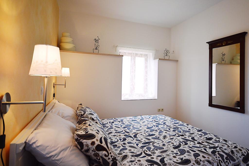 Apartment Kairos Zadar Oda fotoğraf