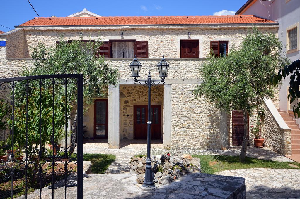 Apartment Kairos Zadar Oda fotoğraf